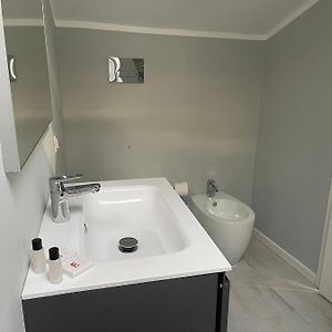Deluxe Studio